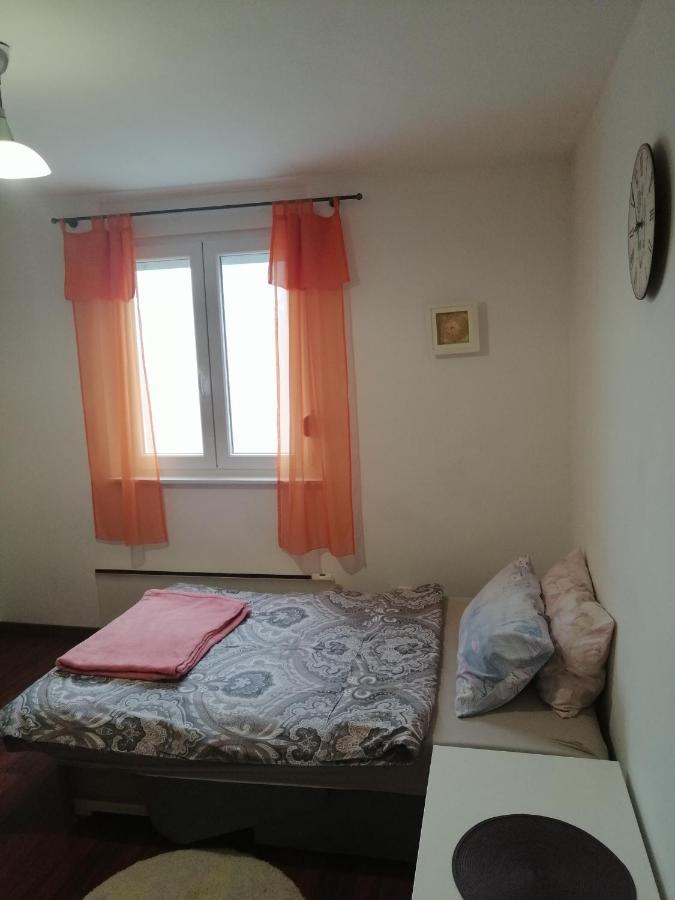 Apartman Gobac Karlovac Exterior foto